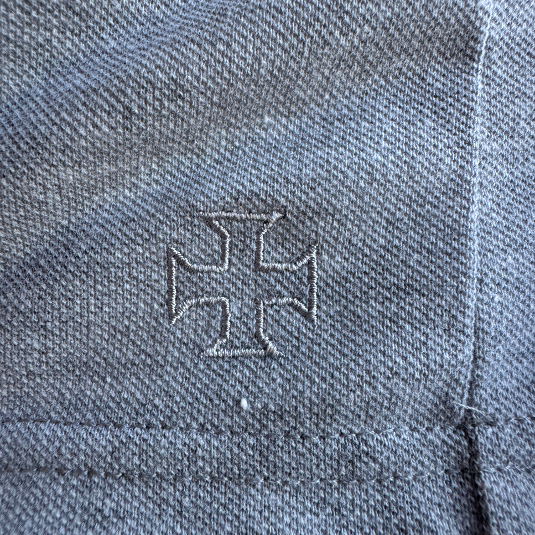 Polo Gris Essência